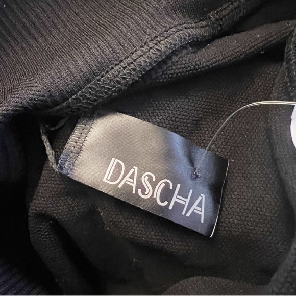 Dascha Tatiana Black Seamless Leggings NEW Size M/L Athletic Yoga Tights - Picture 8 of 9